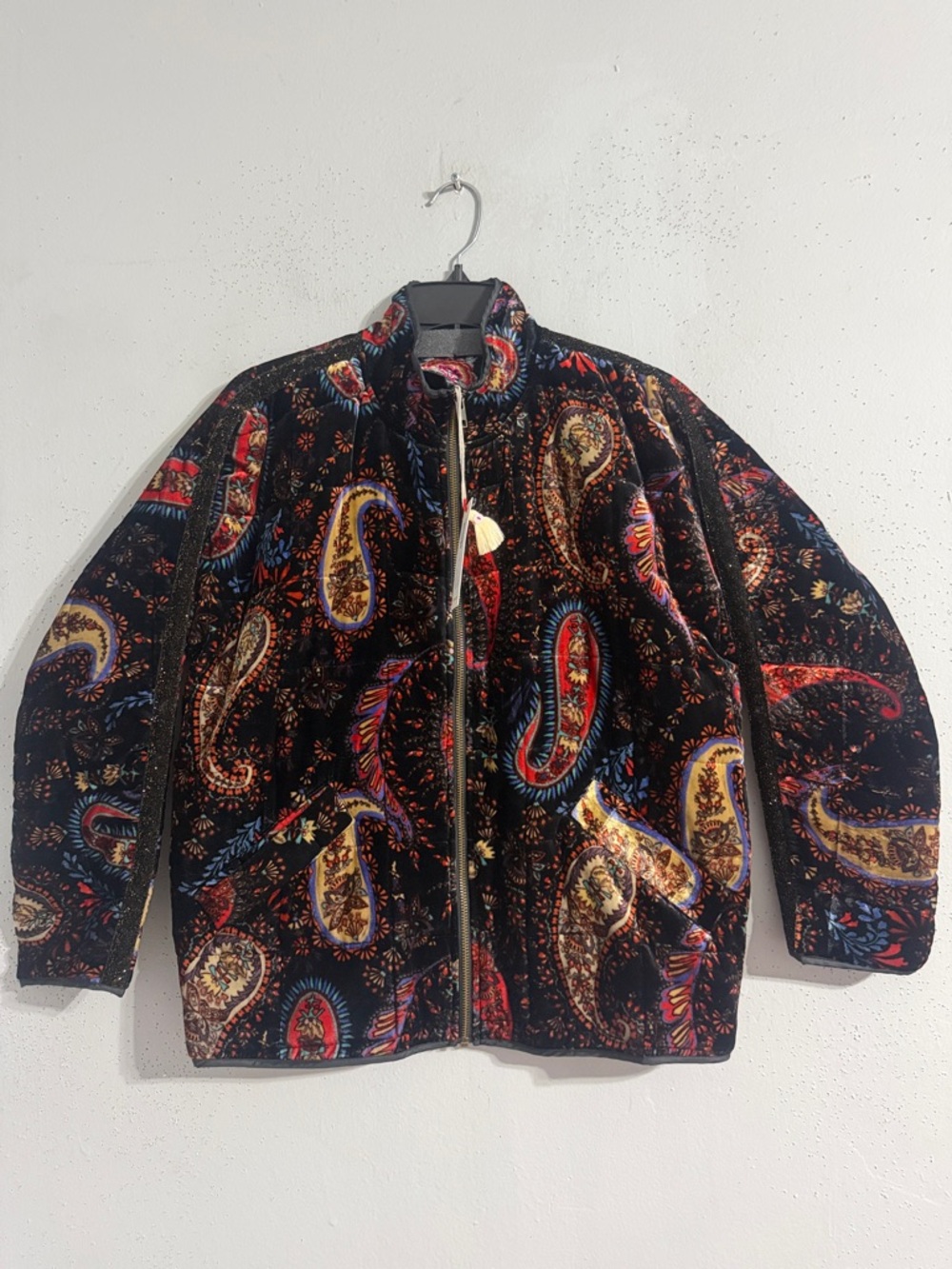 NWT Velvet Paisley Zip-Front Jacket with Red & Gold Accents18%Silk Velvet